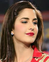 She's baaaaack with her ASMR roleplays, and I'm super excitedd!! 🤩🤩🤩  25th Dec 2024, 10:15pm GMT+8