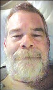 Father of ex-Red Bud policeman demands mayor resign