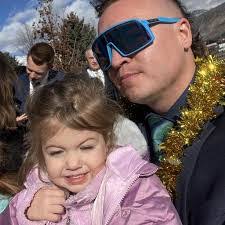 Elena Whitney's Instagram, Twitter & Facebook