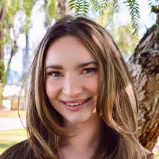 Kaila Morales's Instagram, Twitter & Facebook