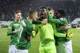 The match is a part of the super league. Fc St Gallen Yb 3 3 Das Letzte Denkwurdige Super League Spiel