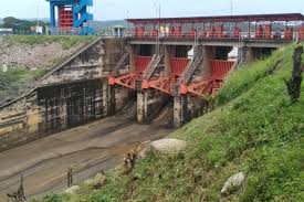 Untuk menyelesaikan waduk gajah mungkur ini ada 12525 kk dengan jumlah. Soloraya Banjir Begini Kondisi Waduk Gajah Mungkur Wonogiri