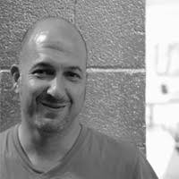 Vertical Mausoleum. Hollywood Forever Cementery by Lehrer Architects +  Arquitectura y Diseño