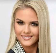 Mary Carpousis's Instagram, Twitter & Facebook