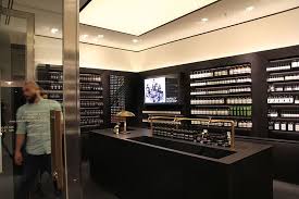 Pslab gmbh, boschstraße 3, 70191 stuttgart. Aesop Karlspassage Stuttgart Germany Collaboration With Einszu33 Boutique Ceiling Light Recessed Technical Ceiling Lights Lighting Design Design