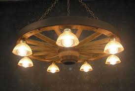 Large Wagon Wheel Chandlier With 7 Downlights Wagon Wheel Chandelier Wagon Wheel Light Rustic Chandelier