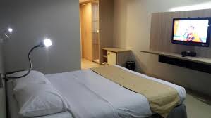 Kalian cukup mengingat frekuensi yang dimiliki suatu saluran dan menggunakannya saat melakukan pencarian saluran baru. Hotel Prima Cirebon Prices Photos Reviews Address Indonesia