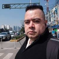 30+ perfiles de «Eliot Hernández»