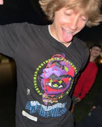 Live More Worry Less”🥇