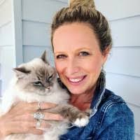 Samantha Hatten's Instagram, Twitter & Facebook