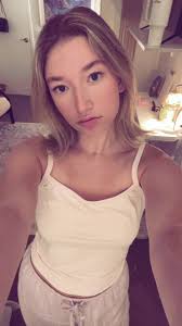 Ansley Hutchinson Age