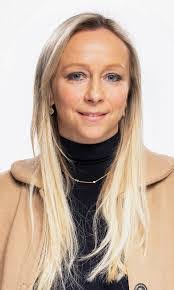 Aileen Shea's Instagram, Twitter & Facebook