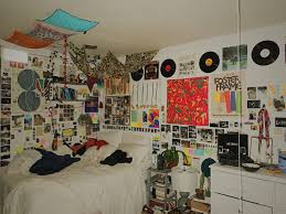 Pin By Elle On Room In 2020 Dreamy Room Retro Room Indie Room