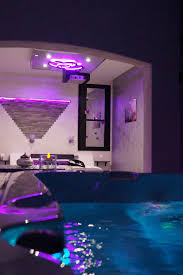Les Bienfaits Psychologiques Du Spa L Escale Romantique Marseille Spa Privatif Jacuzzi Spa