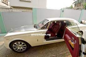 Okotie sọ̀rọ̀ yii lori ero ayelujara ni eyi ti wọ́n ni o wa fun oludasilẹ̀ ijọ household of god international ministries. Pastor Chris Okotie Shows Off His Multi Millon Naira Cars Photos Diamond Celebrities