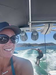 Lake day for water sports enthusiasts in Scottsdale