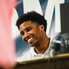 Tre Evans (@Trecarlton5)