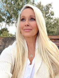 lifeadvice #lifequotes #personaldevelopment #personalgrowth  #personalgrowthjourney #mindfulness #mindfulliving #mindfulnesspractice  #coachfarrah #tedxspeaker