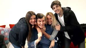 Las complicaciones en su salud comenzaron en 1999 cuando. Carlos Calvo Como Es Hoy La Vida Del Galan Que Vio La Muerte De Cerca