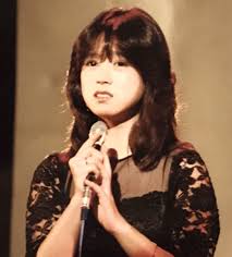 akina 中森明菜 おしゃれまとめの人気アイデア pinterest volex 美しい人 可愛い人 アイドル