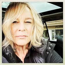 Christine Gaskell's Instagram, Twitter & Facebook