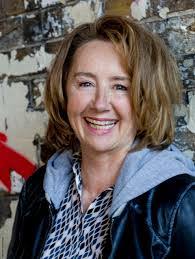 Karina Weber's Instagram, Twitter & Facebook