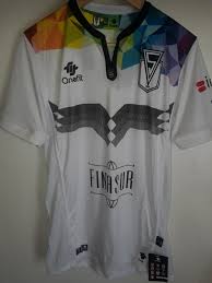 Oddspedia provides santiago morning nublense betting odds from betting sites on 0 markets. Club De Deportes Santiago Morning Home Football Shirt 2020 Sponsored By Finasur