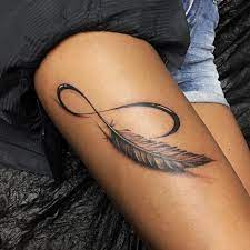 Une fois votre tatouage infini plume oiseau enfin sur votre corps, vous l'aurez pour toute la vie donc prenez le temps de bien y songer, communiquez à photo 2 tattoos chevilles signe infini avec plume et ancre. 50 Tatouages Du Signe Infini En Photos Tatouage Plume Symbole Tatouage Tatouage