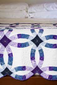 Pin By Cindy Campbell On Things That Remind Me Of My Mother Double Wedding Ring Quilt Wedding Ring Quilt Quilting Designs