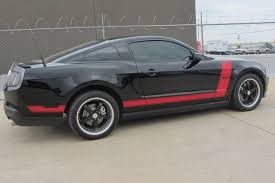 Black And Red Mustang Gt 2010 14 Mustang Boss Style Side Stripes Red Side Stripes With Gt Lettering On A Black 2012 Gt Mustang Boss Mustang Car Stripes