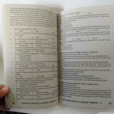 Dan semoga dengan jawaban ini bisa membantu temen temen mengerjakan semua levelny. Kunci Jawaban Buku Paket Bahasa Jawa Kelas 7 Kurikulum 2013 Semester 2 Halaman 122 Revisi Sekolah