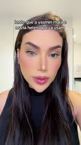 Olhos de Yasmin Maia e Maria Paiva: Lentes em Destaque