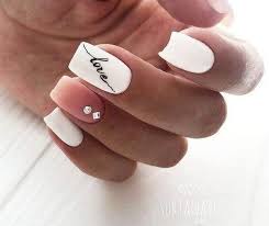 80 Easy Valentine S Day Nail Art Ideas Designs 2020 Flymeso Blog Valentine S Day Nails Valentines Nails Valentine Nail Art