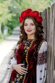 Pin By Grace Woods On Salt Of The Earth Faces Folk Fashion European Women Ukrainian Women