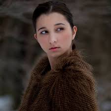 Holly Mummert (@hollygrace_xoxo)