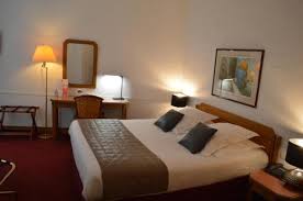 Hotel Royal Elysees Hotel 6 Avenue Victor Hugo 75016 Paris Adresse Horaire