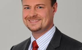 Andreas works at the intersection of law and economics, advising private and public sector clients on institutional design, infrastructure strategy, competition and regulatory policy as well as business strategy. Ein Zweiter Schuldenschnitt Fur Griechenland Ist Realistisch