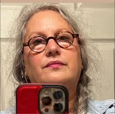 I just drove by Red Lion Inn the other day and grabbed a photo real quick  literally out the car window