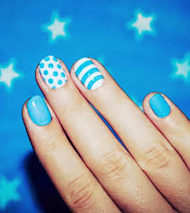 El color negro es un color muy elegante y con el se pueden hacer muchos diseños de uñas decoradas. 1001 Ideas De Unas Veraniegas Originales En Mas De 100 Fotos