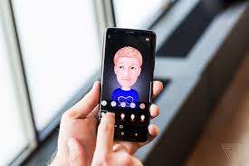 Tienes que lanzar este apk que has bajado para instalar la app. 5 Samsung Galaxy S9 Features Iphone Doesn T Have Yet