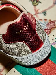 The insole should fit snugly within the shoe's interior, without any gaps or buckling. How To Spot Real Gucci Ace Sneakers