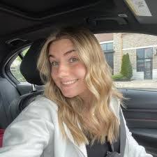 Katie Lord's Instagram, Twitter & Facebook