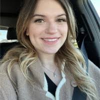 Erin Whelan's Instagram, Twitter & Facebook