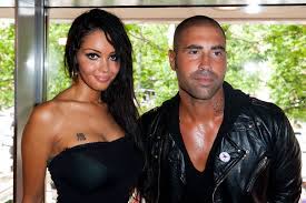 Par touche pas à mon poste. Nabilla Son Ex Sofiane Revient Sur Son Tube Dingue De Toi Et Son Clash Avec Thomas Vergara Voici