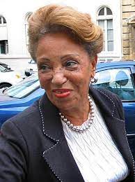 Outre la présidence de région, ils ont été députés, ministres français puis… politiquement dépités. Former Minister Lucette Michaux Chevry Taken Into Custody Faxinfo