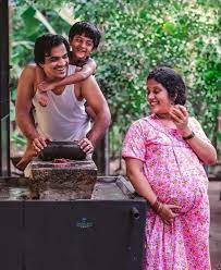 Kerala Family Couple Photography Poses Wedding Photoshoot Poses Cool Girl Pictures