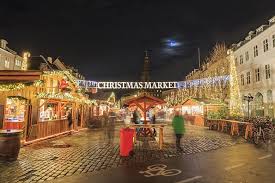 Kopenhagen is een sfeervolle en veelzijdige stad in denemarken. Kerstmarkten In Denemarken 2019 Hotelspecials
