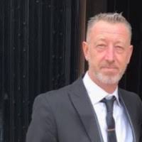 20+ "Robert Leng" profiles