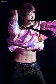 Seperti yang dilakukan oleh dua member kocak ini, jungkook bts dan jimin bts. Jin Abs Google Search Kim Seokjin Seokjin Bts Seokjin