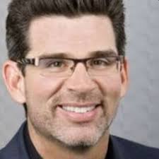 Robert Eichner's Instagram, Twitter & Facebook